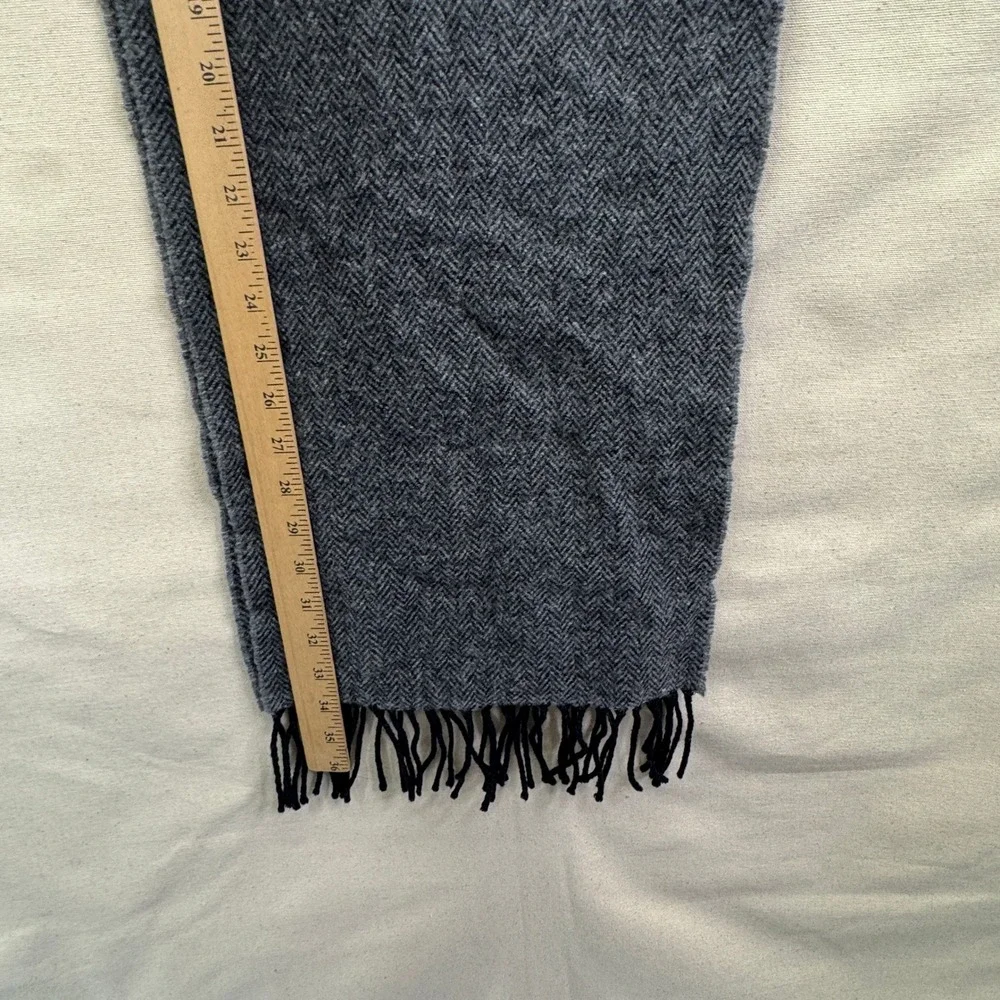 Foxford Scarf OS Grey Herringbone 100% Lambswool Made in Ireland Dark Academia